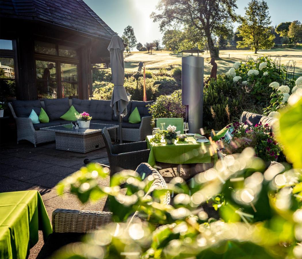 Schönwalde Hotel Zum Ochsen מראה חיצוני תמונה