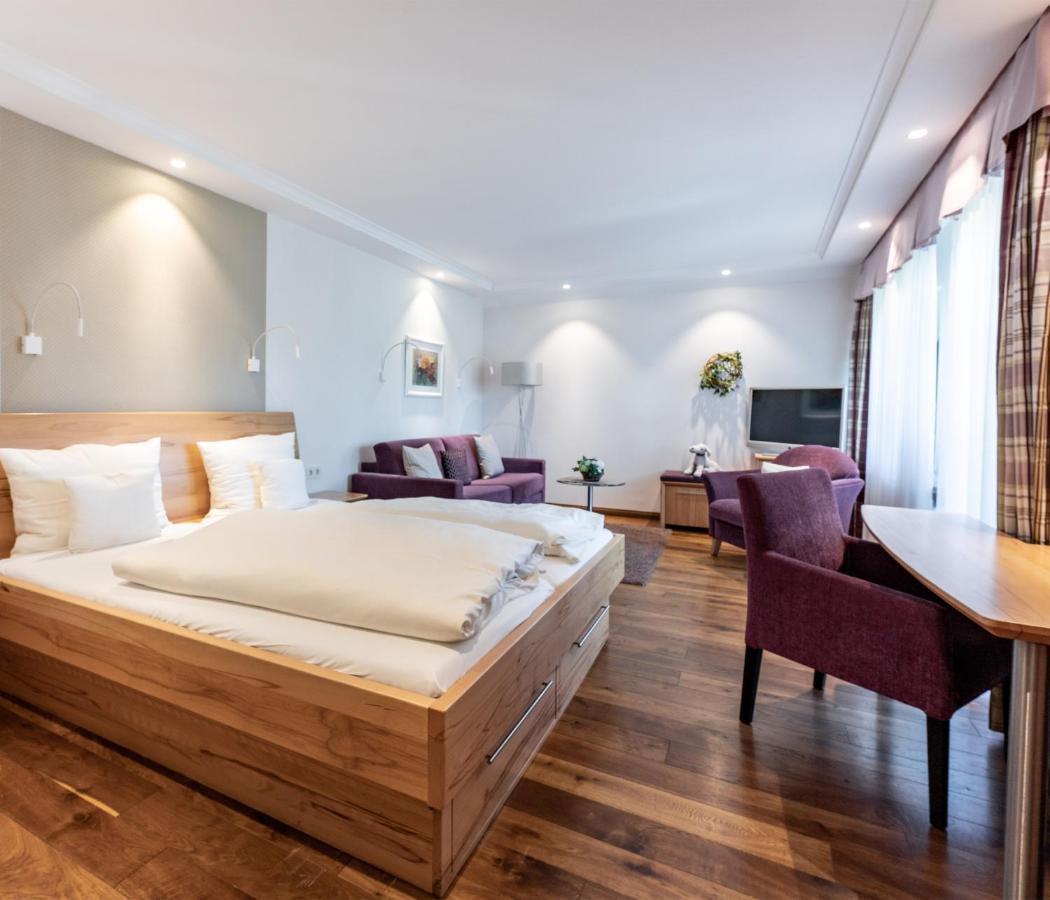 Schönwalde Hotel Zum Ochsen מראה חיצוני תמונה