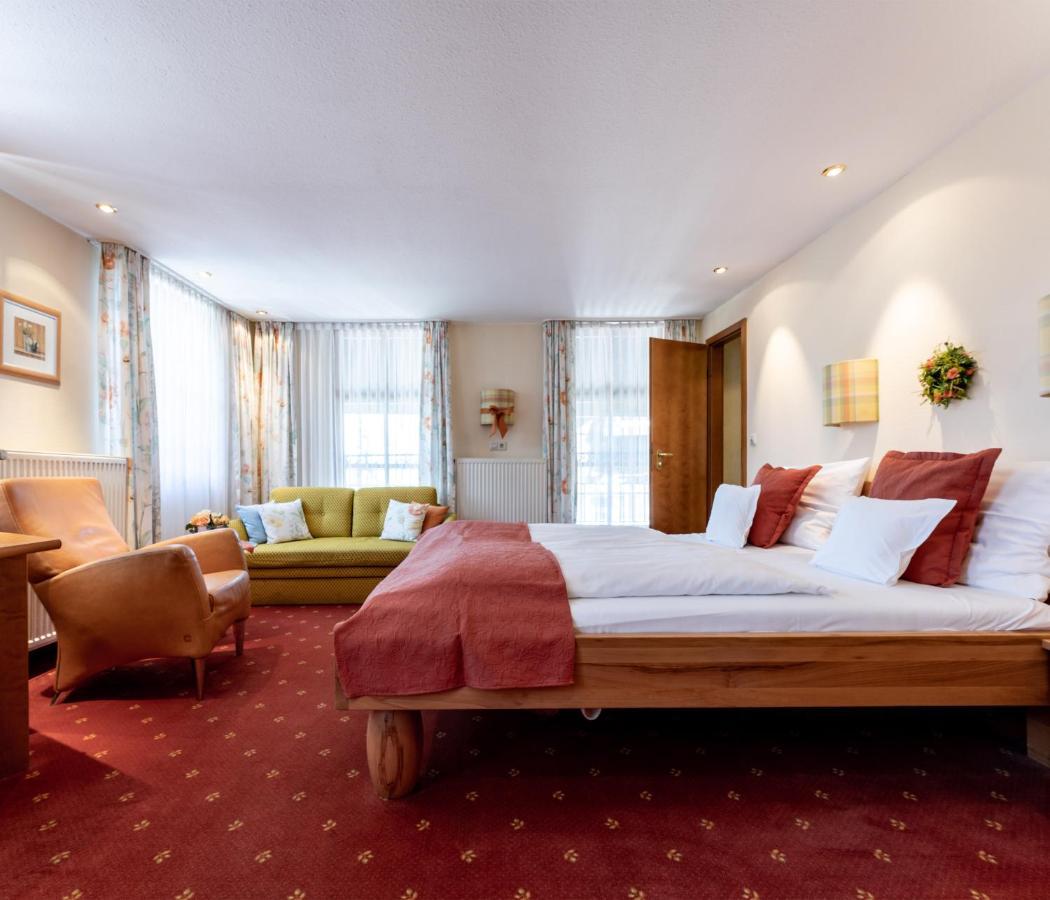 Schönwalde Hotel Zum Ochsen מראה חיצוני תמונה