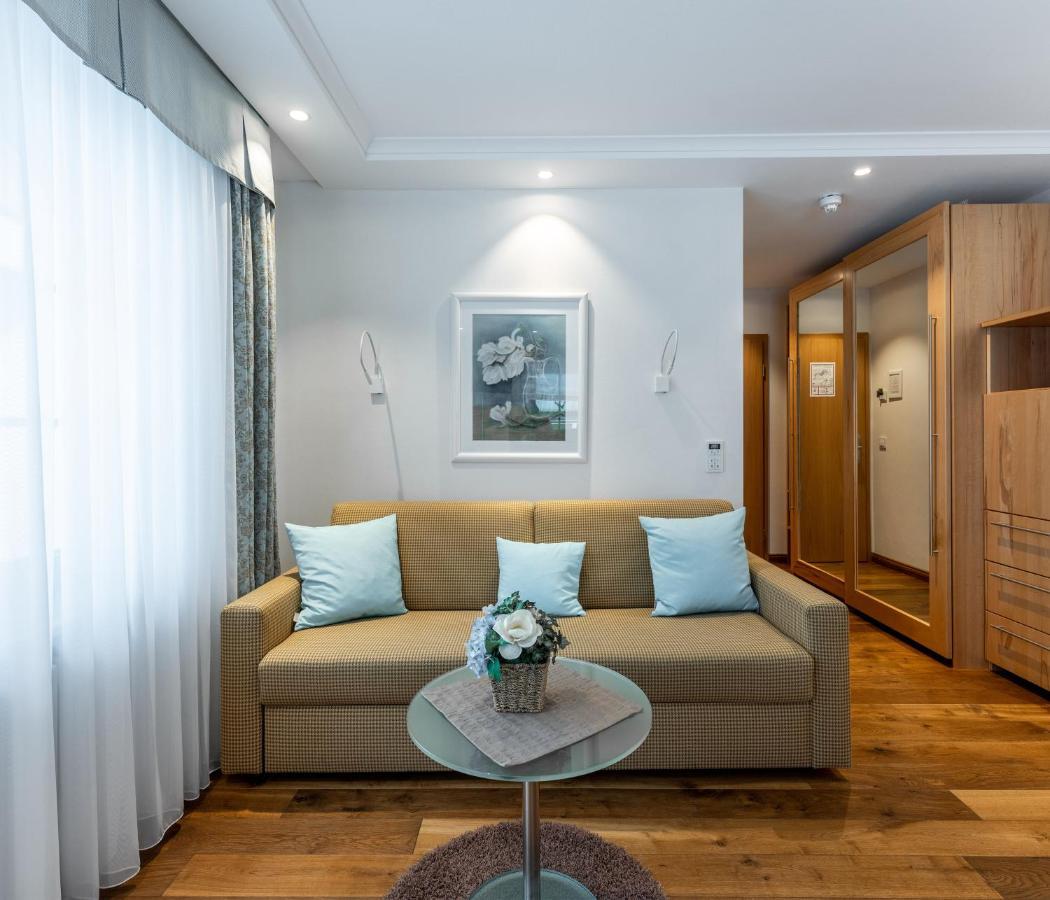 Schönwalde Hotel Zum Ochsen מראה חיצוני תמונה