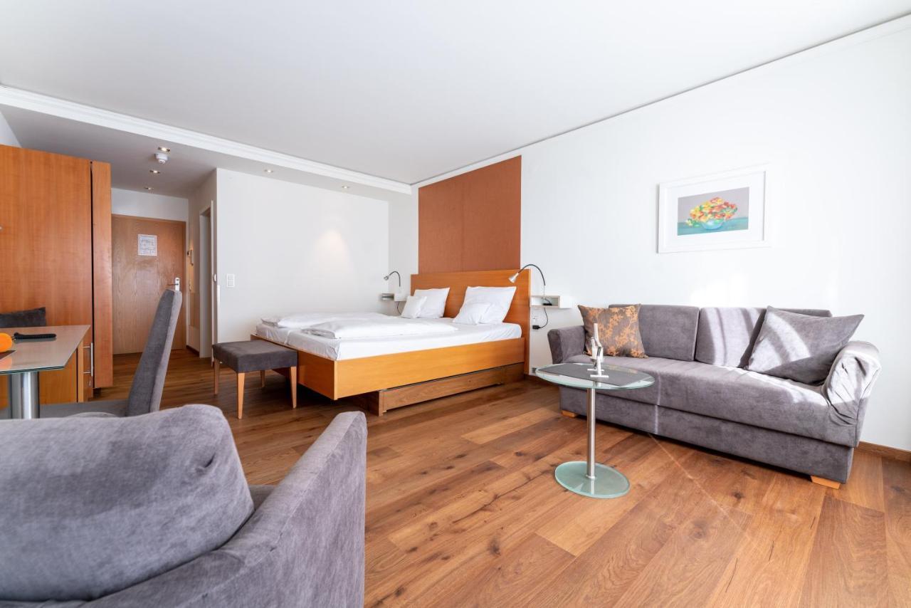 Schönwalde Hotel Zum Ochsen מראה חיצוני תמונה
