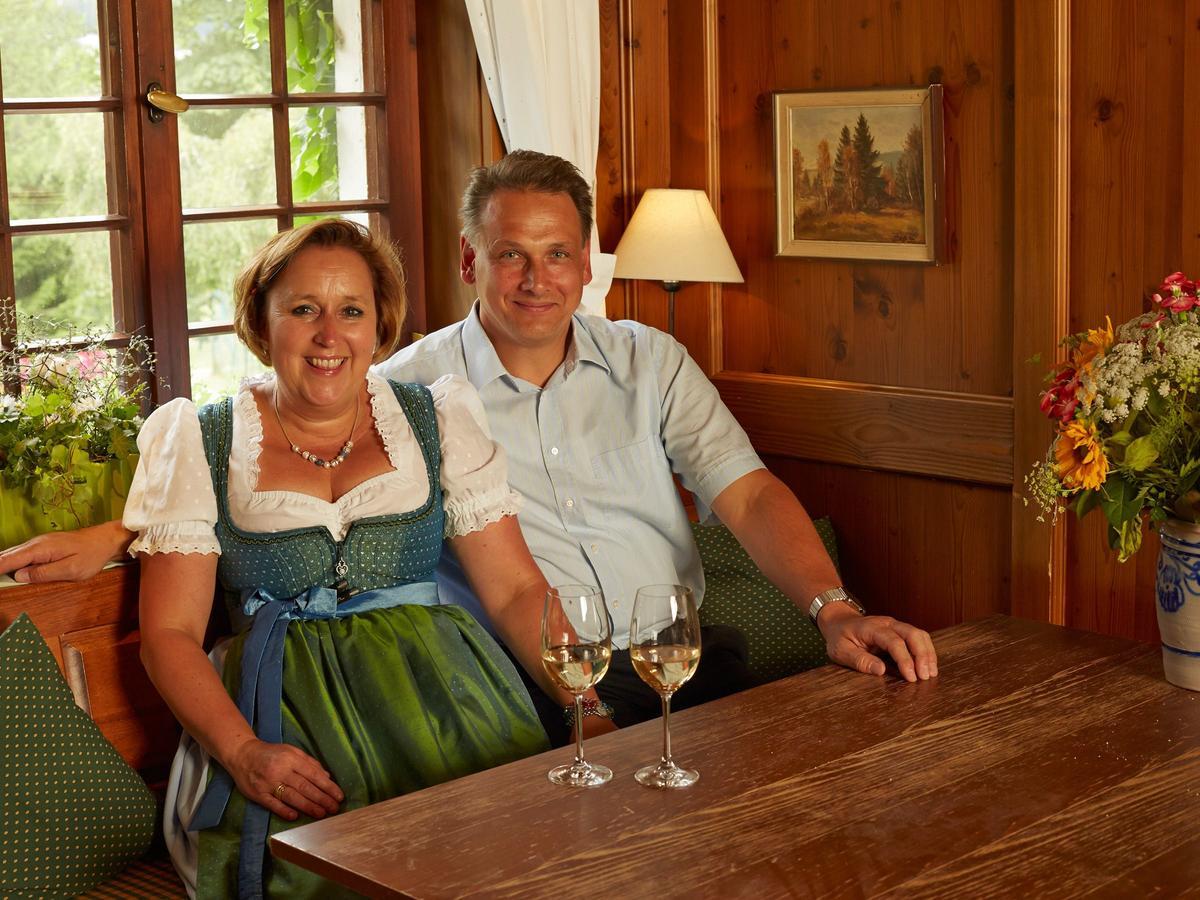 Schönwalde Hotel Zum Ochsen מראה חיצוני תמונה